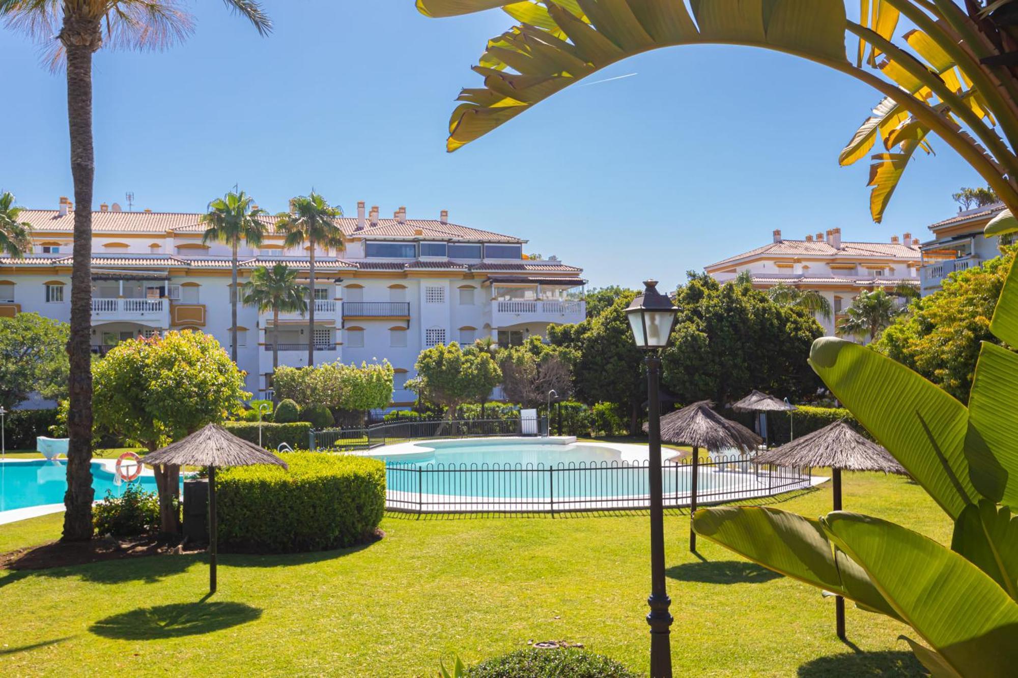 Apartamento Dama De Noche L - Puerto Banus Marbella Exteriör bild
