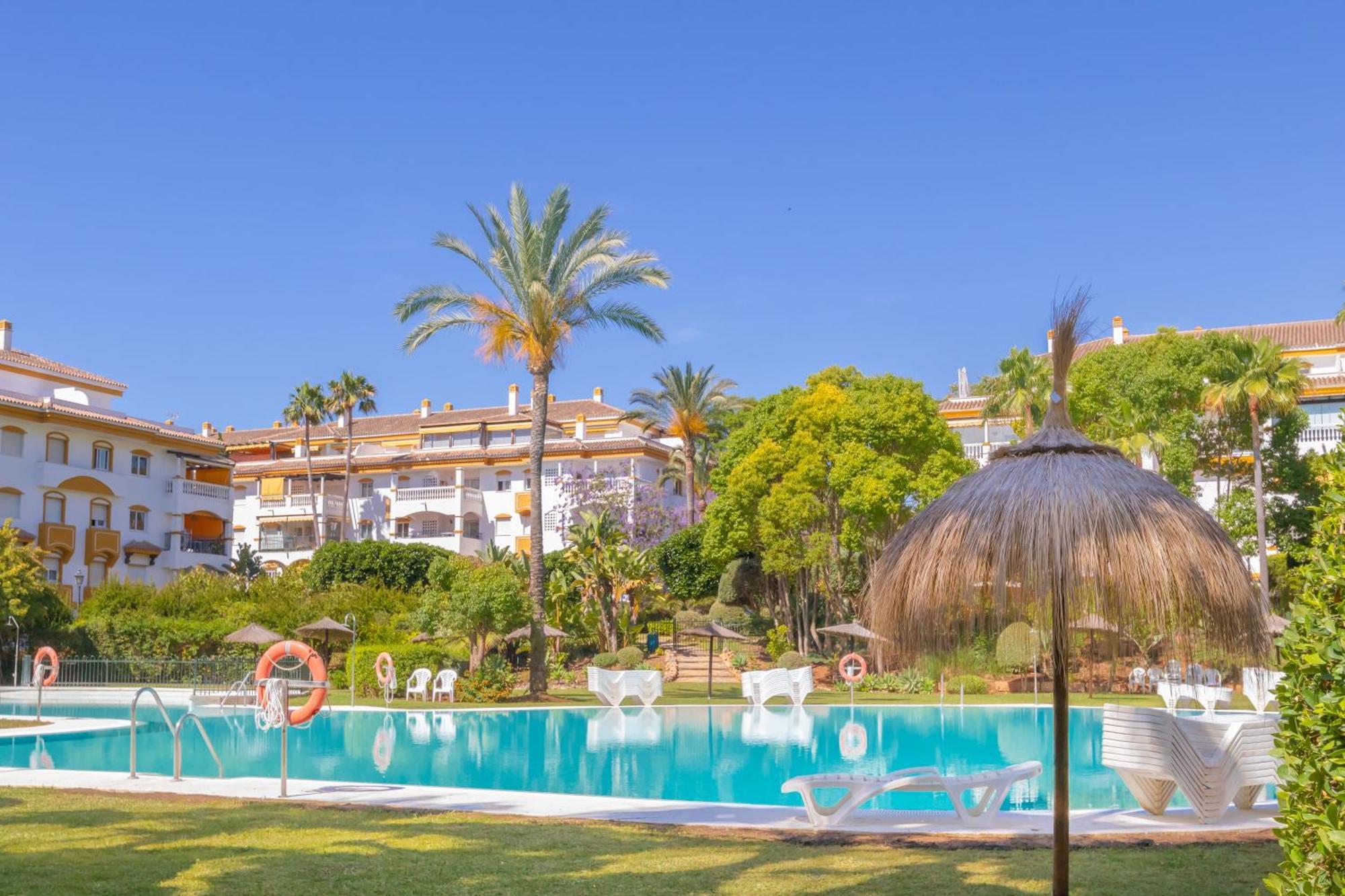 Apartamento Dama De Noche L - Puerto Banus Marbella Exteriör bild